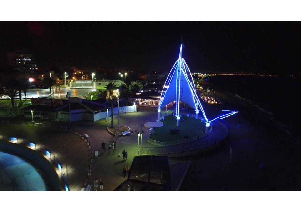 Apartamento Ha-aliya Sea View Nahariya Exterior foto