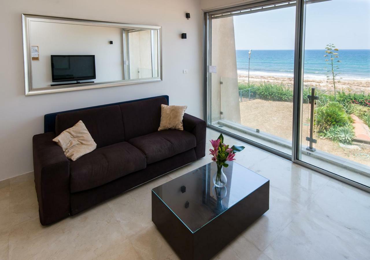 Apartamento Ha-aliya Sea View Nahariya Exterior foto